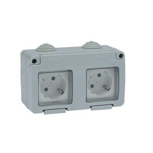 Base Enchufe Electricidad 10Amp250V Sch.Doble Estanco Toma tierra Lateral Ip55 Gris Famat