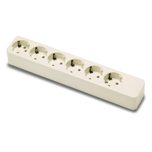 Base Multiple 6 Tomas Toma tierra Sin Cable Policarbonato Blanco Famat