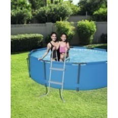 Escalera Piscina  84Cm Peldaño Plastico Bestway