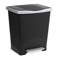 Cubo Con Pedal Milenium 23L Negro 33X28X39Cm